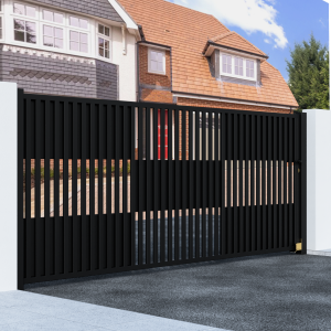 Metal Sliding Gate with Bars