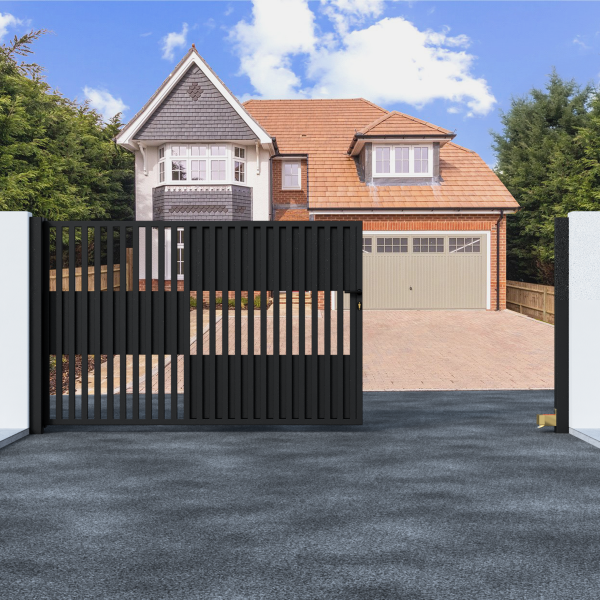 Metal Sliding Gate with Bars