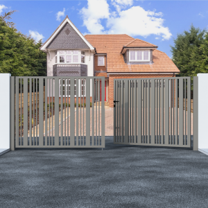 Metal Swing Gate with Verticle Bars