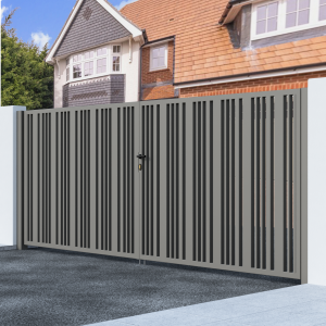 Metal Swing Gate with Verticle Bars