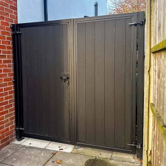 Side Gate 1 (composite)