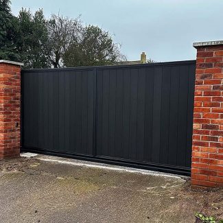Sliding Gate 2 (Composite)