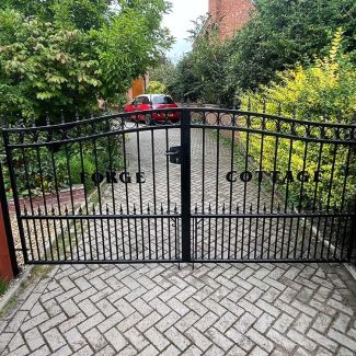 Swing Gate 11 (Wrought Iron)