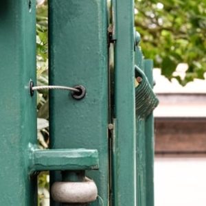 Gatemaster GRS03 Gate restrainer 300mm